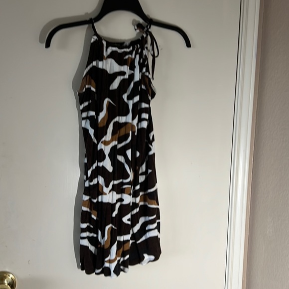 Faded Glory Tops - Faded Glory Ladies top Size 8 to 10 color is white, brown, tan and black. A-13